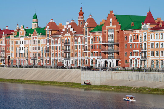 The Brugge Embankment on a sunny August day. Yoshkar-Ola