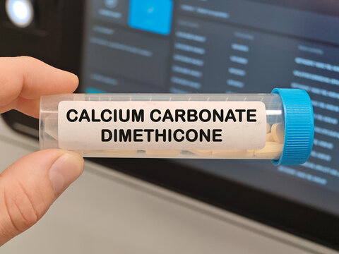 CALCIUM CARBONATE DIMETHICONE MAGNESIUM HYDROXIDE calcium supplement and antacid for calcium deficiency bone health and heartburn tablets in laboratory