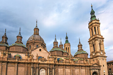 Obraz premium Exterior of Cathedral Basilica of Our Lady of the Pilar, Zaragoza, Spain