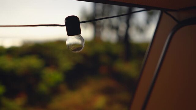 Vintage Campervan String Light Bulb Close-Up &ndash; Cozy Van Life Aesthetic