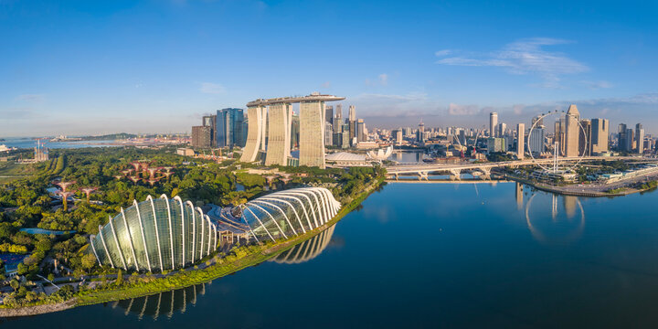 Marina Bay Sands Hotel & The Cloud forest at Gardens by the Bay, Singapore