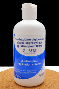 Flacon de solution pour application cutan&eacute;e de du chlorhexidine laboratoire Gilbert