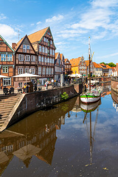 Hansestadt Stade am Flusslauf der Schwinge, Innenstadt/Altstadt am Fischmarkt