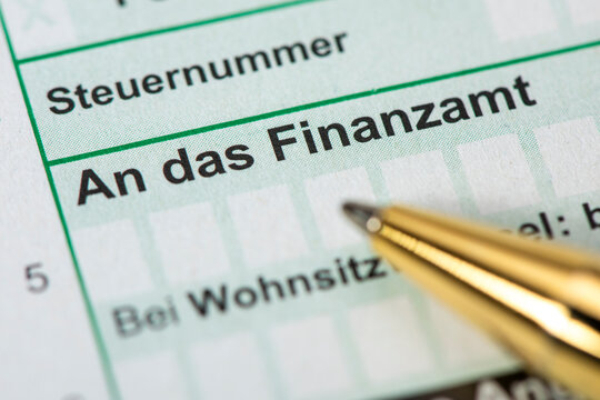 Steuererkl&auml;rung f&uuml;r Finanzamt mit Formular