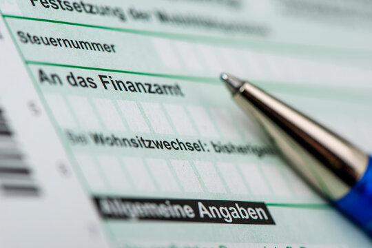 Steuererkl&auml;rung f&uuml;r Finanzamt mit Formular