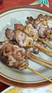 Tegal-style young goat satay