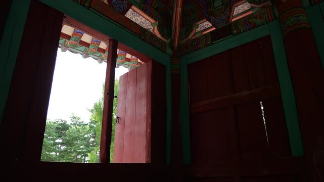 Jangseong Pilam Seowon Confucian academy UNESCO World Cultural Heritage Korea traditional architecture Joseon dynasty history Chosun travel interior hall 장성 필암서원 유네스코 세계문화유산 전통 조선 유교 서원 한옥 문화재 역사 대청마루