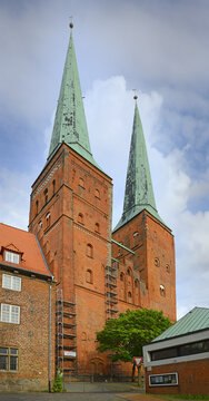 Luebeck, Germany, (German: L&uuml;beck). Luebeck brick Cathedral in the old town. UNESCO World Heritage Site