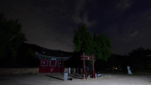 Jangseong Pilam Seowon Confucian academy UNESCO World Cultural Heritage Korea traditional architecture Joseon dynasty history Chosun travel interior hall 장성 필암서원 유네스코 세계문화유산 전통 조선 유교 서원 한옥 문화재 역사 대청마루