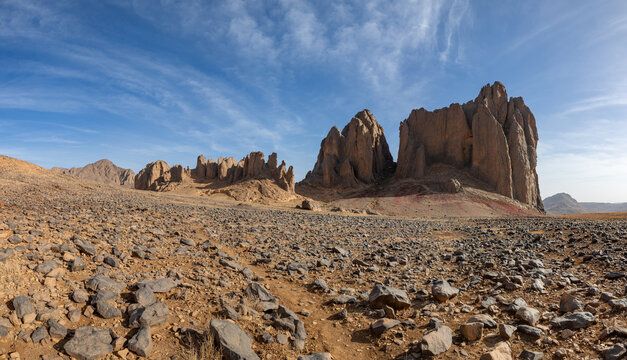 Algeria, Sahara, Desert, Arid, dry, hoggar, mountains, trekking, hiking, outdoor, 
