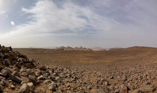 Algeria, Sahara, Desert, Arid, dry, hoggar, mountains, trekking, hiking, outdoor, 