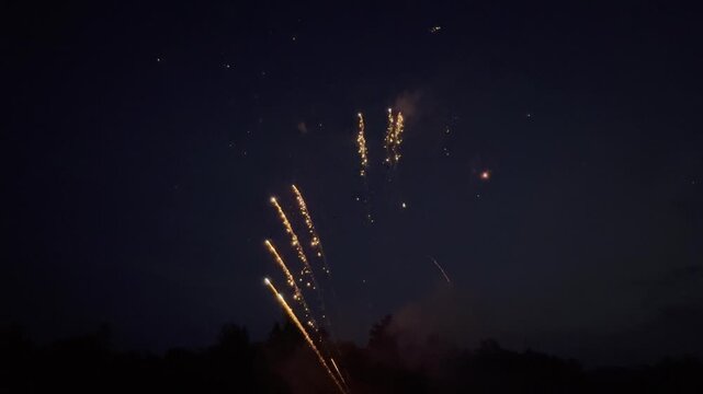 Machine Gun-Like Rapid Fire Bursts of Fireworks