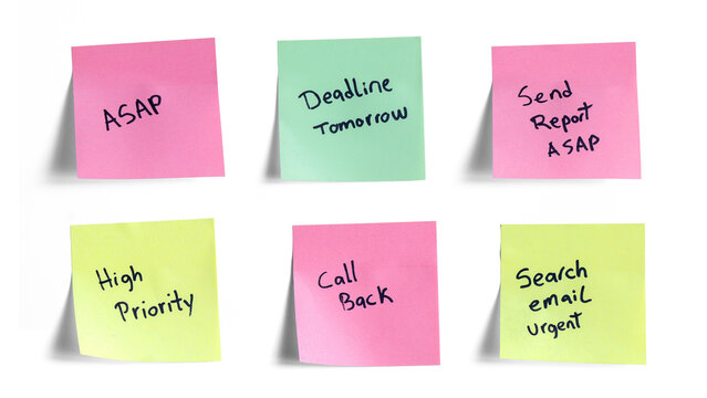 Urgent Office Sticky Notes Set with Work Reminders and tasks Isolated on Transparent Background. Handwritten urgent messages on post-it notes whit ASAP, Deadline tomorrow, Send report Asap, Hight pror