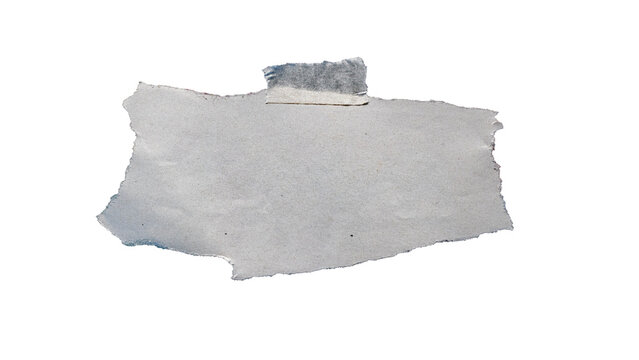 Fragmento de papel blanco rasgado con cinta adhesiva aislado sobre fondo transparente para dise&ntilde;o y composici&oacute;n
