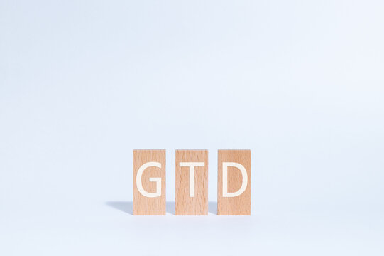 Getting Things Done methodology visualized with wooden blocks &mdash; essential eyecatcher for productivity blog posts