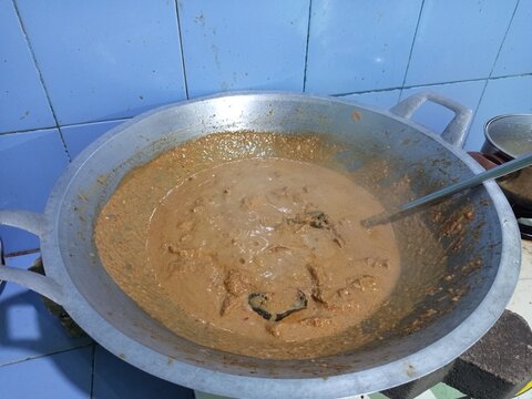 Cooking rendang sumatran indonesia asian food