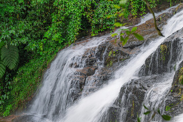 Long exposure of Dinner Falls at Mount Hypipamee © Cynthia