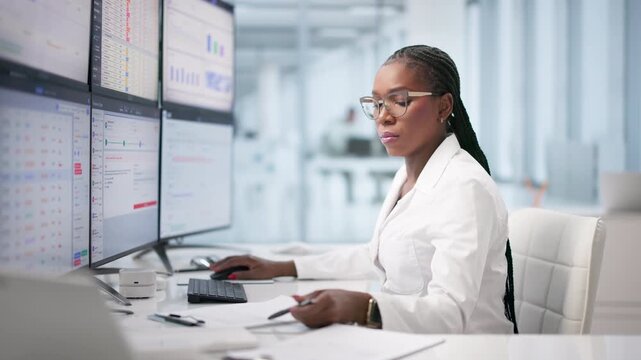 Medical Billing Specialist Using Healthcare Software