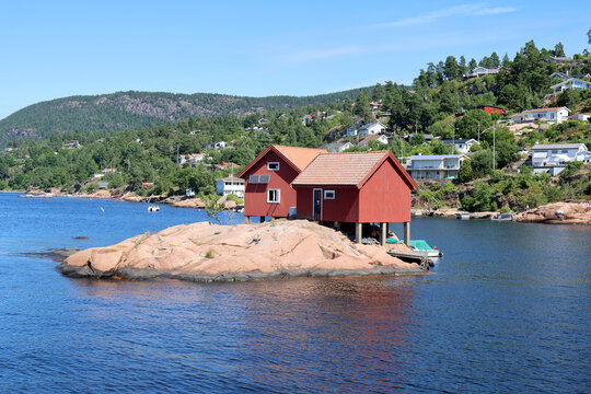 Red house