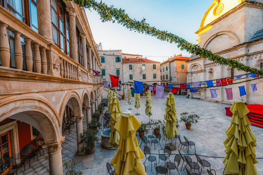 Historic square with the stone Cathedral of Saint James in the old town of Sibenik, beautiful Dalmatian architecture, Croatia.