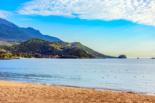 Beach nestled between the sea and the mountains in the tourist town of Ilhabela, S&atilde;o Paulo.