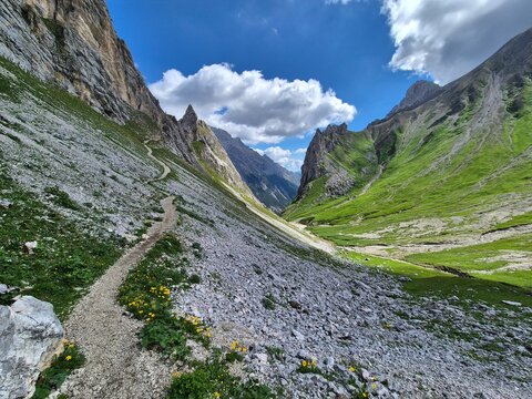 Max-Klotz-Steig mit Blick auf Gatterl-Steig (Route auf die Zugspitze)