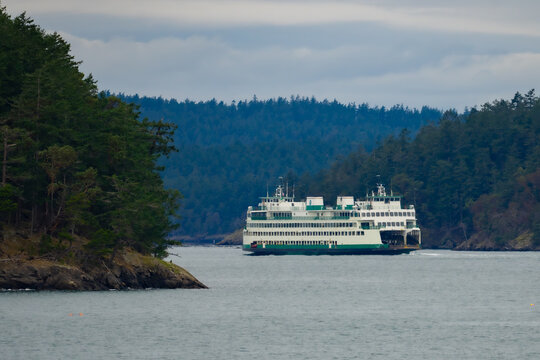 Washington State Ferry Navigates Narrow San Juan Channel