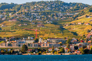 Obraz premium Lavaux UNESCO Vineyards and Swiss Villages Along Lake Geneva in Switzerland.