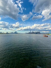 Fototapeta premium The Statue of Liberty and the New York City Skyline