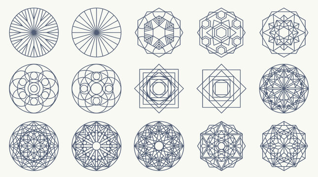 Set di quindici elementi grafici geometrici circolari e mandala lineari su sfondo chiaro, ideali per design decorativi, loghi astratti, elementi ornamentali e progetti di grafica vettoriale.