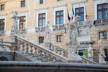 Obraz premium Fontana Pretoria in Palermo, Italy, popularly known as the 