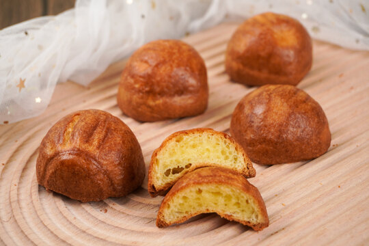 Crispy butter mochi