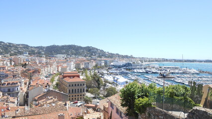 Fototapeta premium Vue sur le vieux port de Cannes