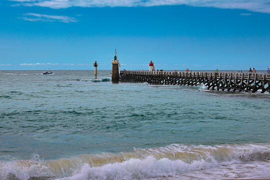 Jet&eacute;e de Capbreton, appel&eacute;e l'Estacade.