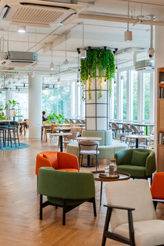 Modern Coworking in a City With Cozy Seating and Greenery