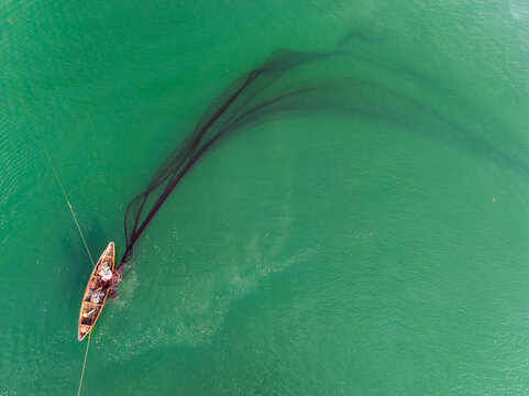 Casting Fishing Net