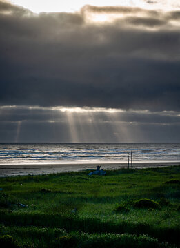 Moclips_Clouds_And_Sunbeams 2