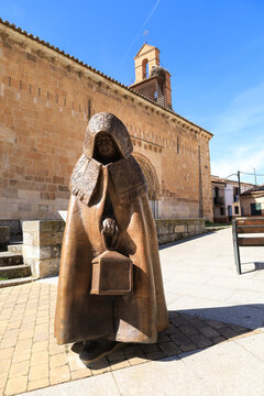 Bronze sculpture in Saint Claudius of Olivares square in Zamora city