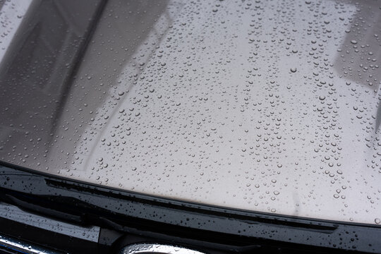 車　水滴　雨