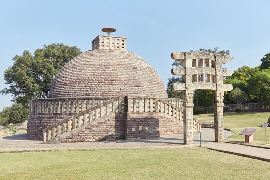 Stupa 3, a later Sanchi stupa built during the Shunga period