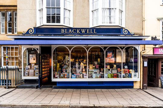 Blackwell's bookshop at 50 Broad Street, founded 1879 by Benjamin Henry Blackwell. Its underground Norrington Room holds a world record for the largest single book-selling room, Oxford, UK.