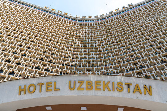 16 may 2026 &ndash; Tashkent, Uzbekistan. The facade of the Uzbekistan Hotel in Tashkent