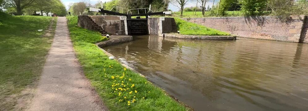 canal warwickshire england uk
