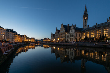 Fototapeta premium Ghent at night