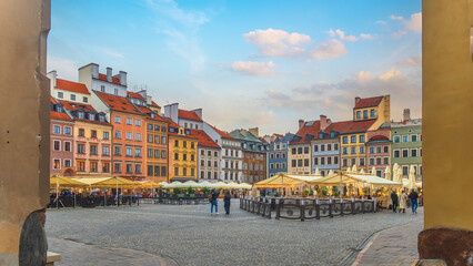 Obraz premium Warsaw city skyline, cityscape of Poland