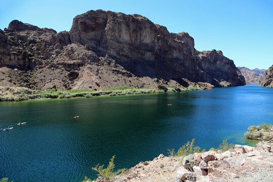 Cliffs and kayaks in Black Canyon - Colorado River, Arizona