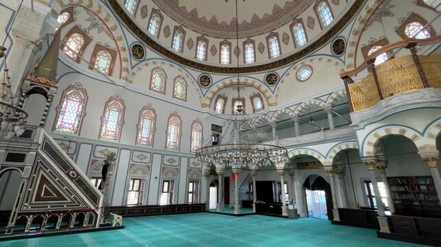 Located in Beylerbeyi, Turkey, the Hamidi Evvel Mosque was built in 1778.
