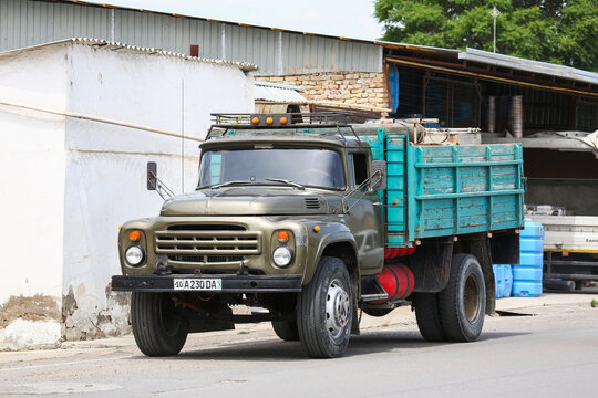 ZiL-130