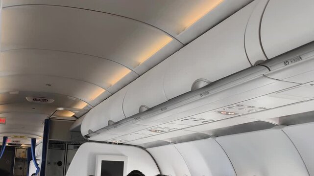 Passenger comfort depends on simple cabin controls during flight. Passenger comfort grows with fresh airflow, while air vent provides cooling, air vent helps create pleasant travel experience.