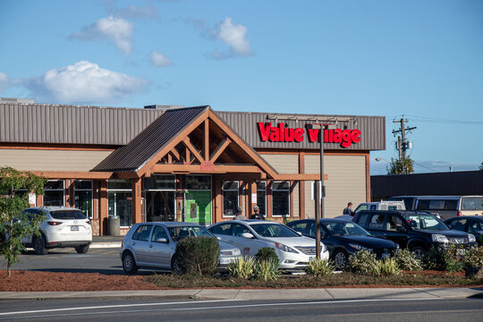 View of Value Village thrift store in Downtown Courtenay